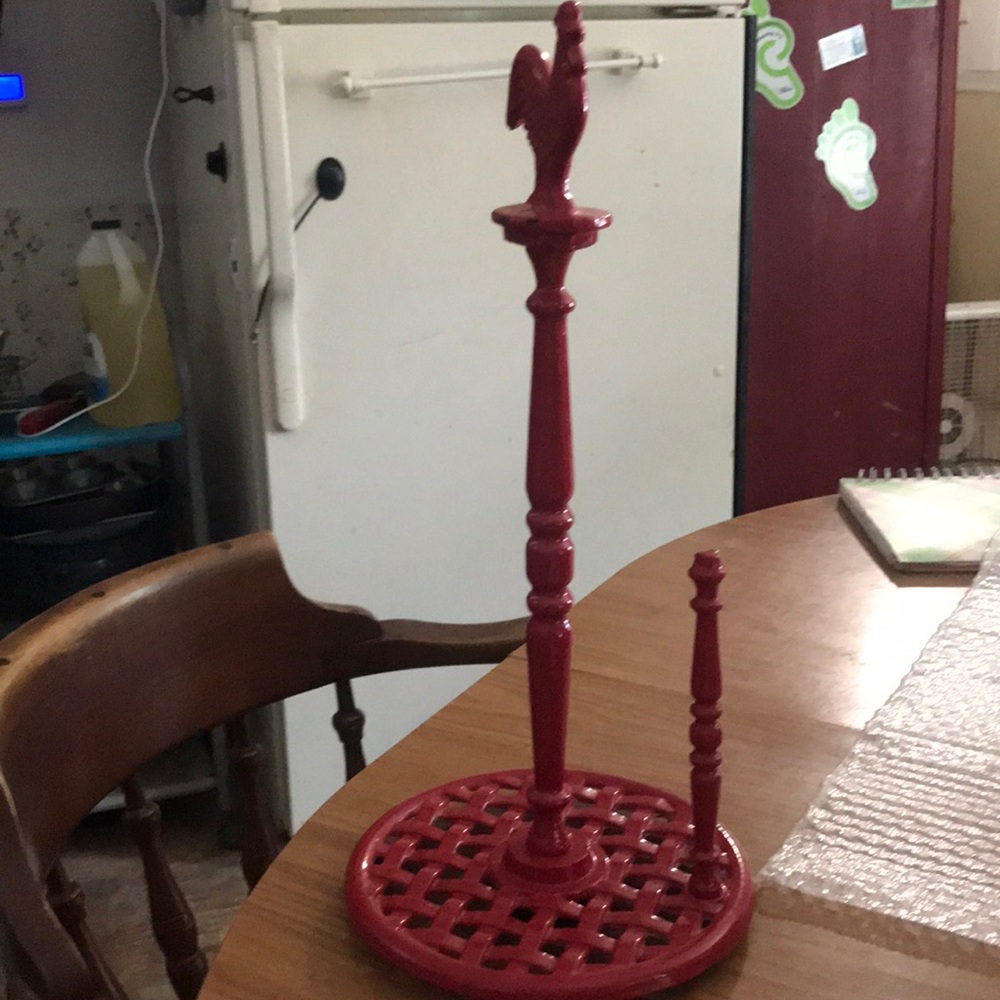cast iron red rooster paper towel holder